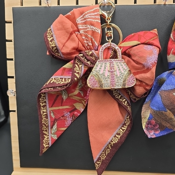 Colorful Bow Keychains with Charms - Picture 2 of 6